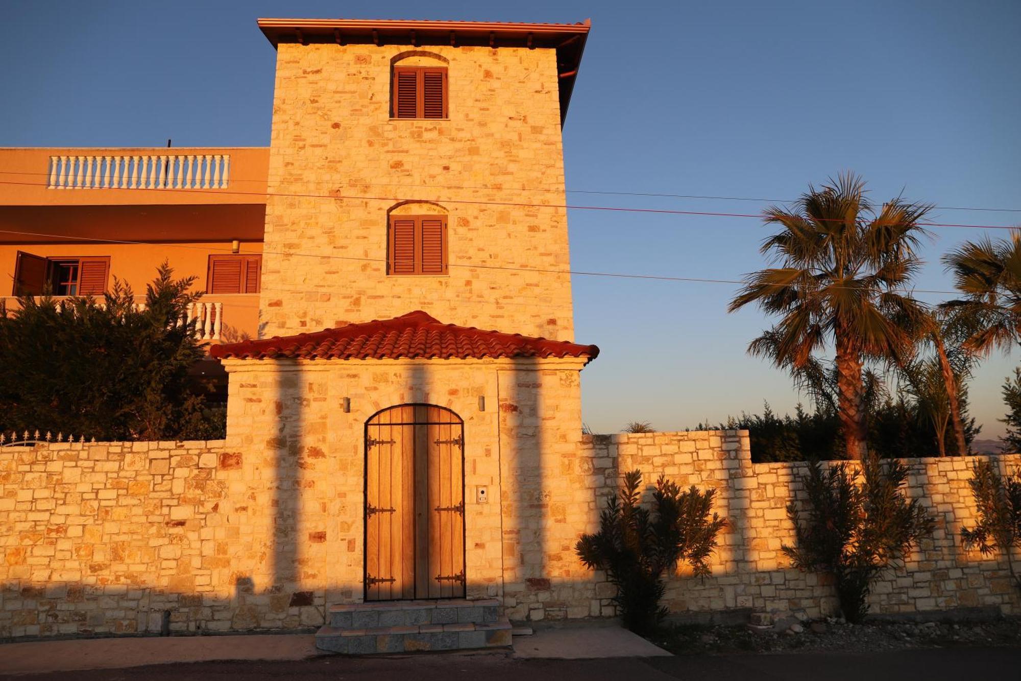 Green Villa With Private Pool Dıraç Dış mekan fotoğraf